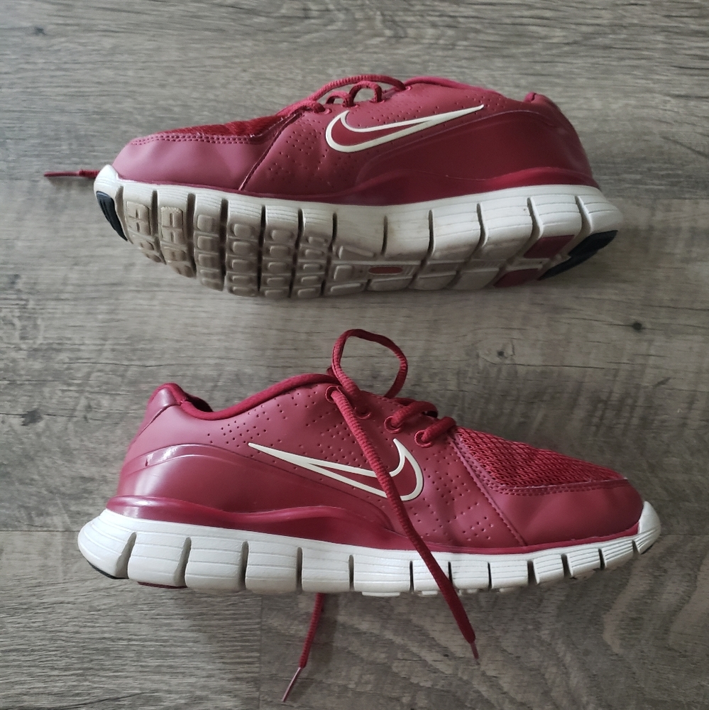 Nike Maroon Free Walk Sneakers.